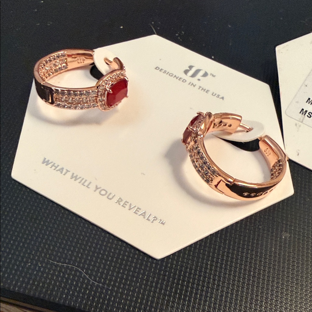 Rose Gold And Red Stone Ring With Crystal Accents